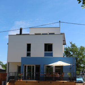 Extension et rénovation - façade arrière et terrasse
